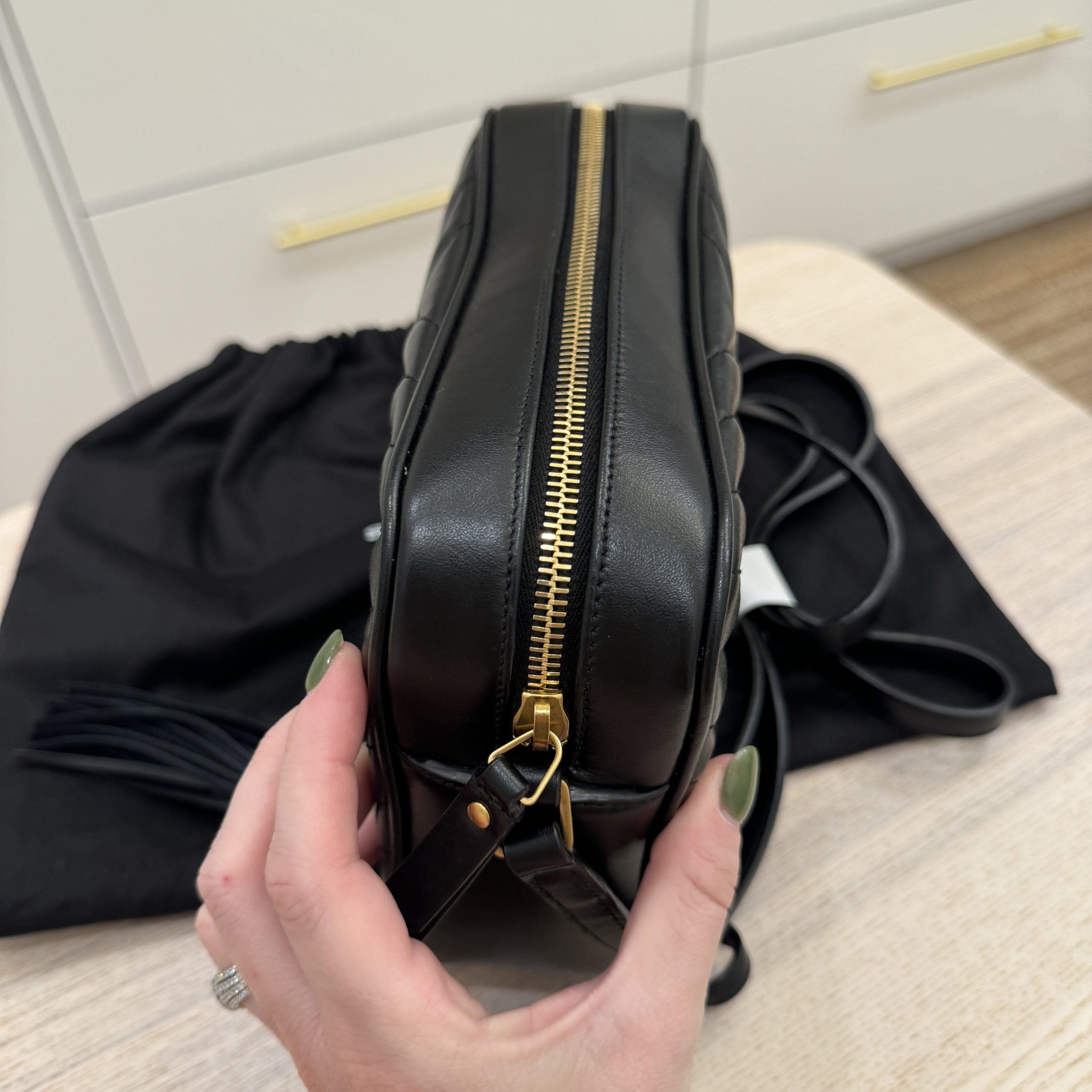 YVES SAINT LAURENT LOU CAMERA BAG IN BLACK – Galleria di Lux