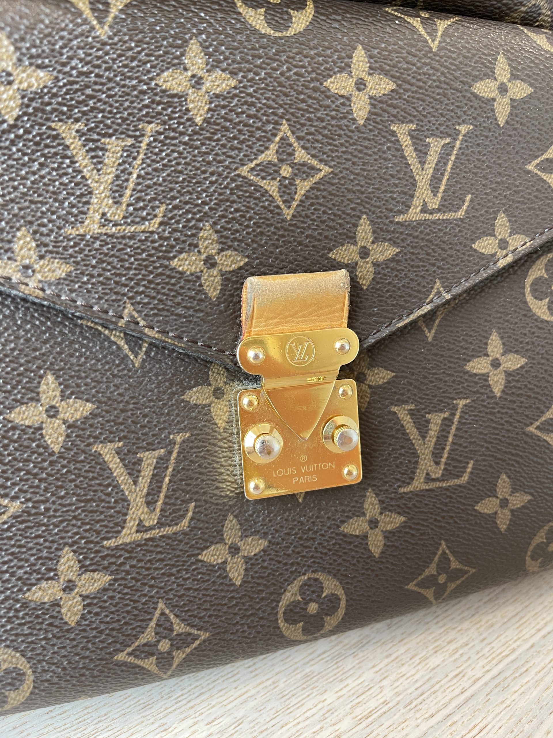 Unboxing Tas LV Asli  Louis Vuitton Pochette Metis Authentic 