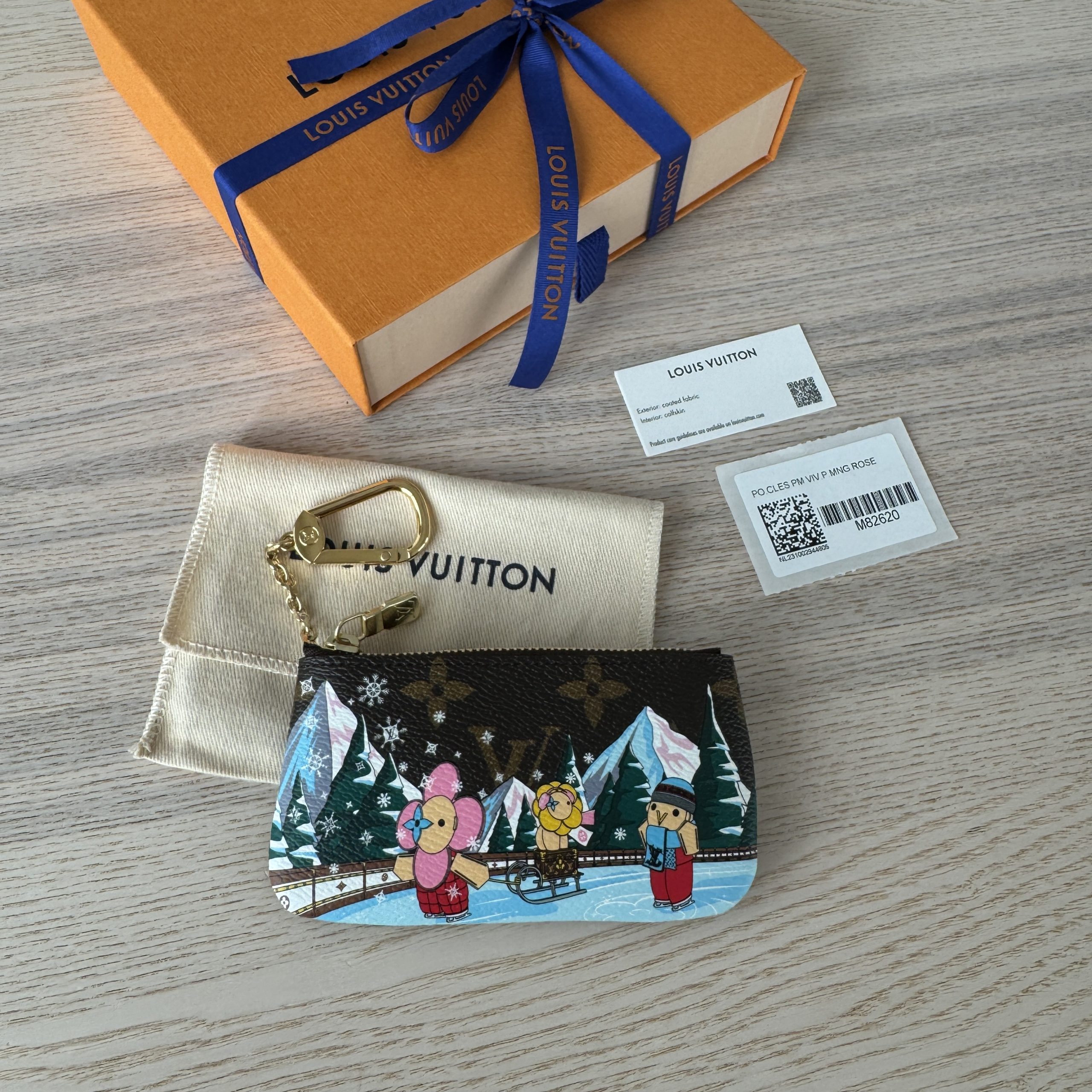 Louis Vuitton Christmas Animations 2023! 