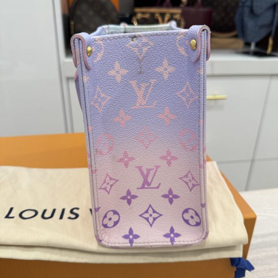 LOUIS VUITTON Monogram Giant Spring In The City Onthego PM Sunrise Pastel  1316926