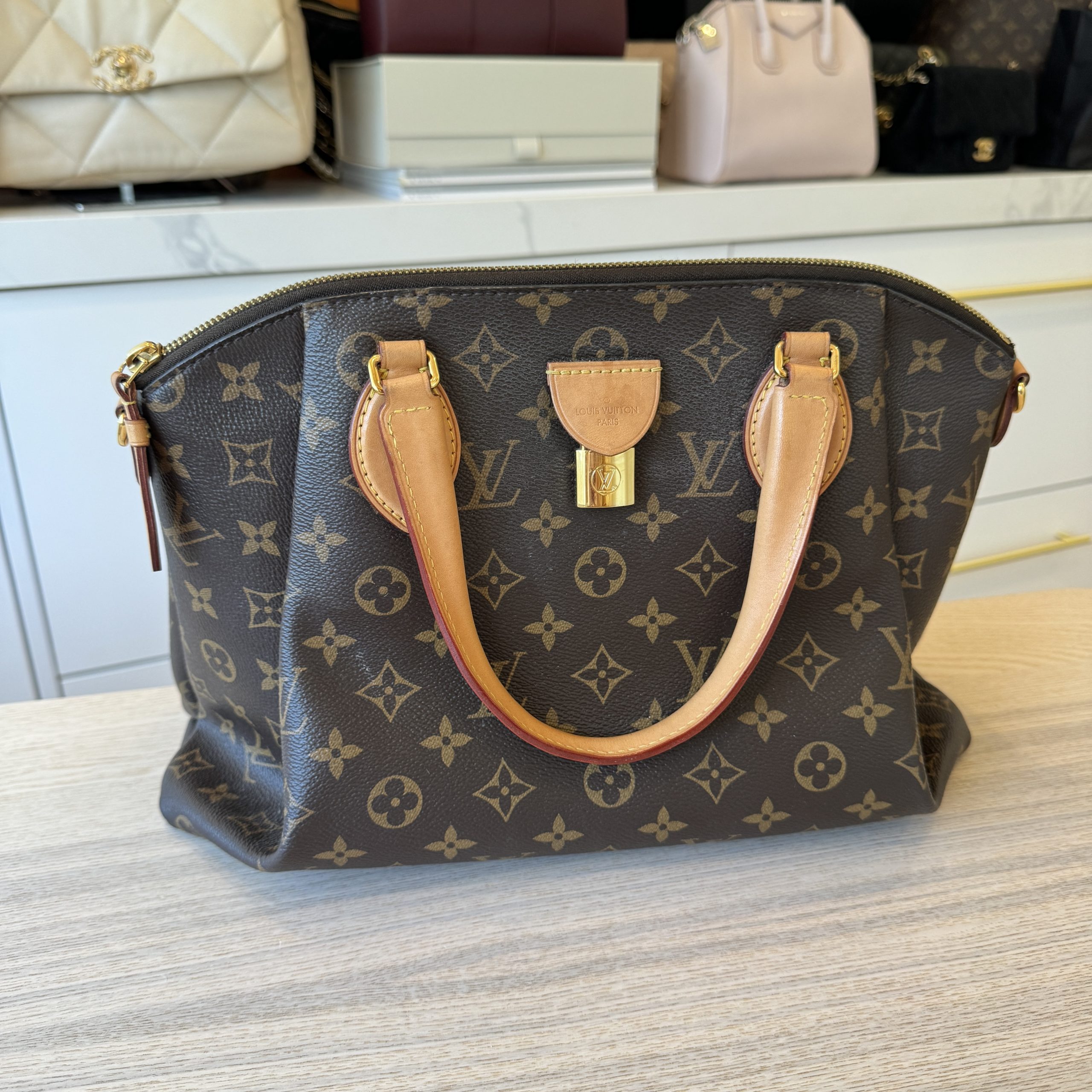 Louis vuitton rivoli online mm