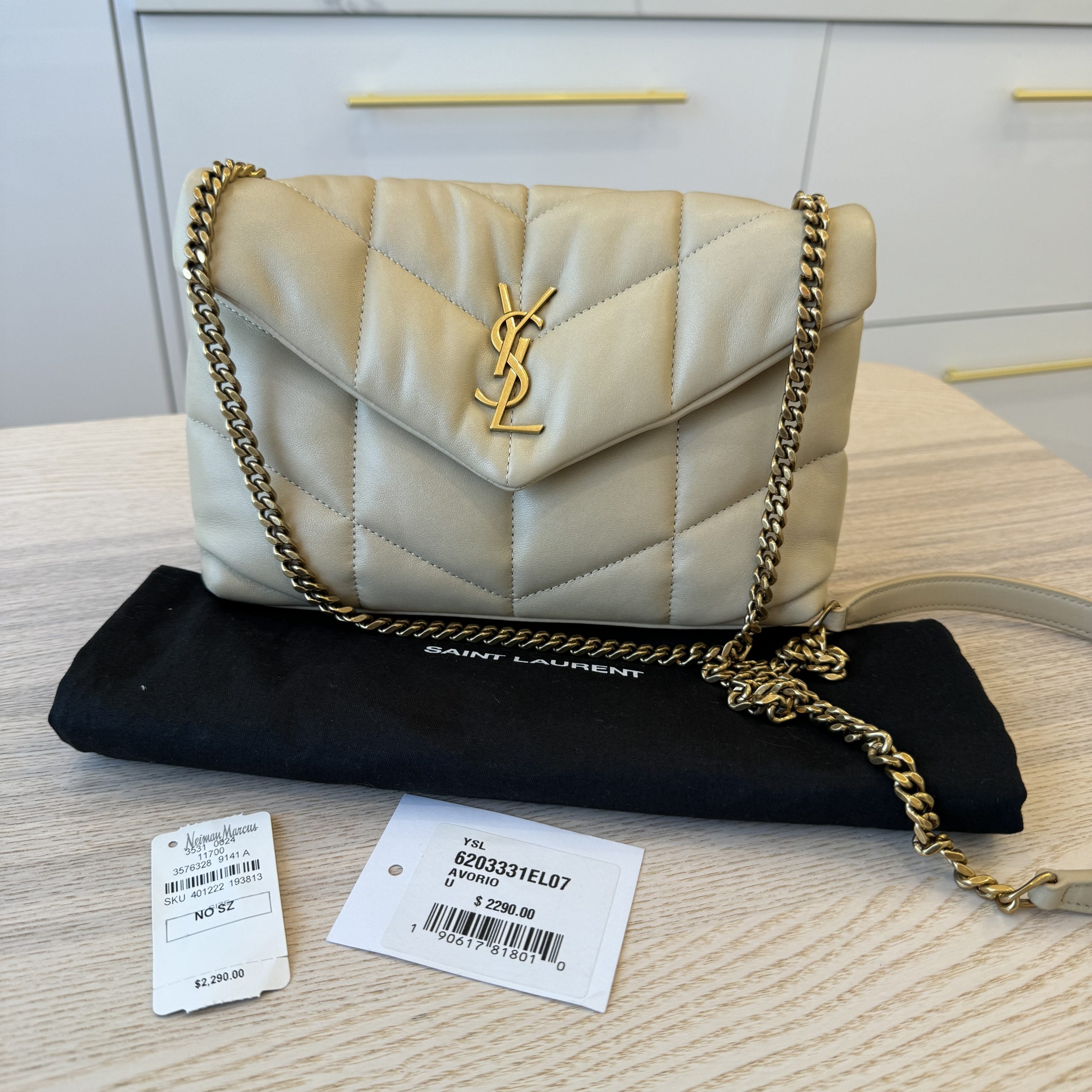 Ysl loulou puffer online beige