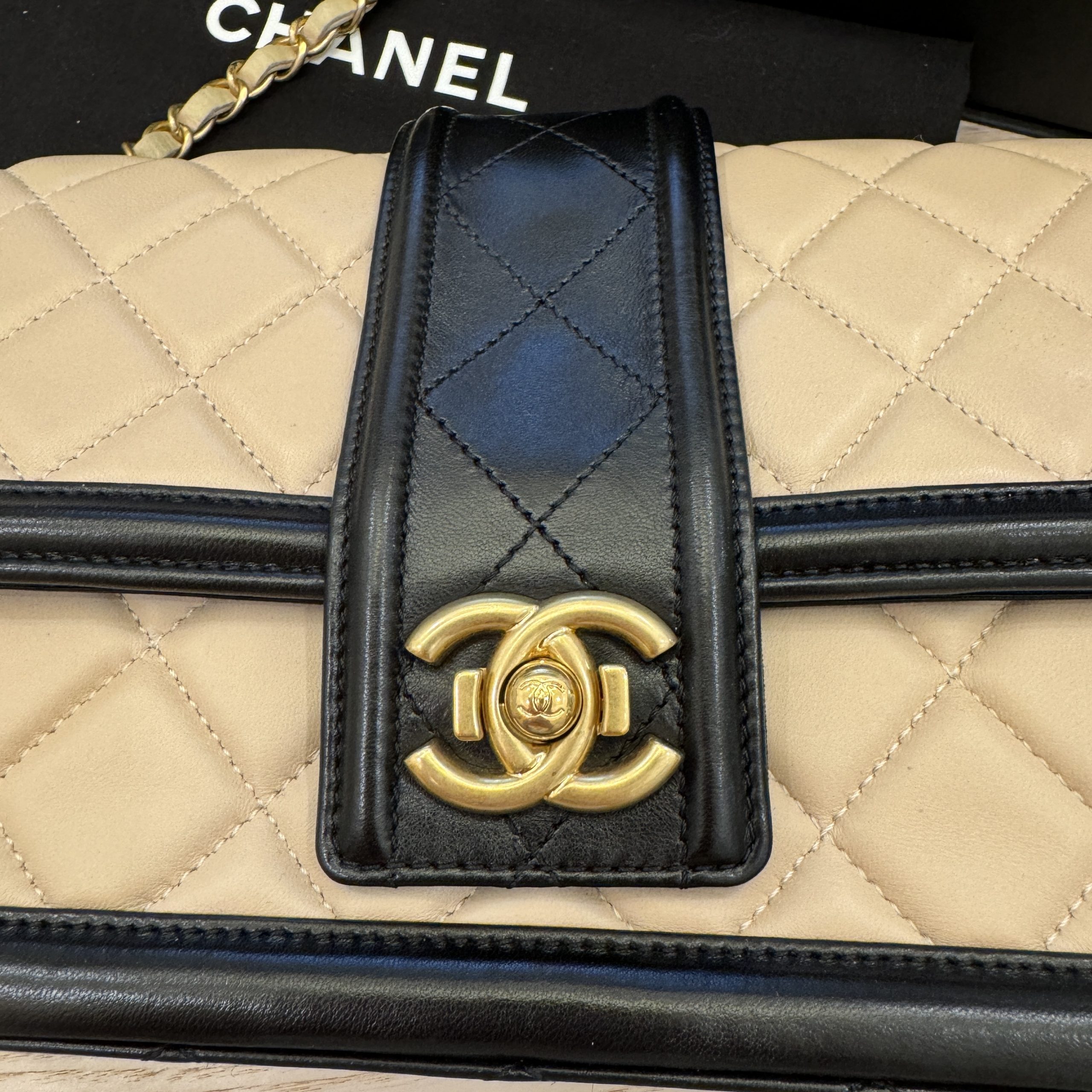 Chanel elegant cc discount bag