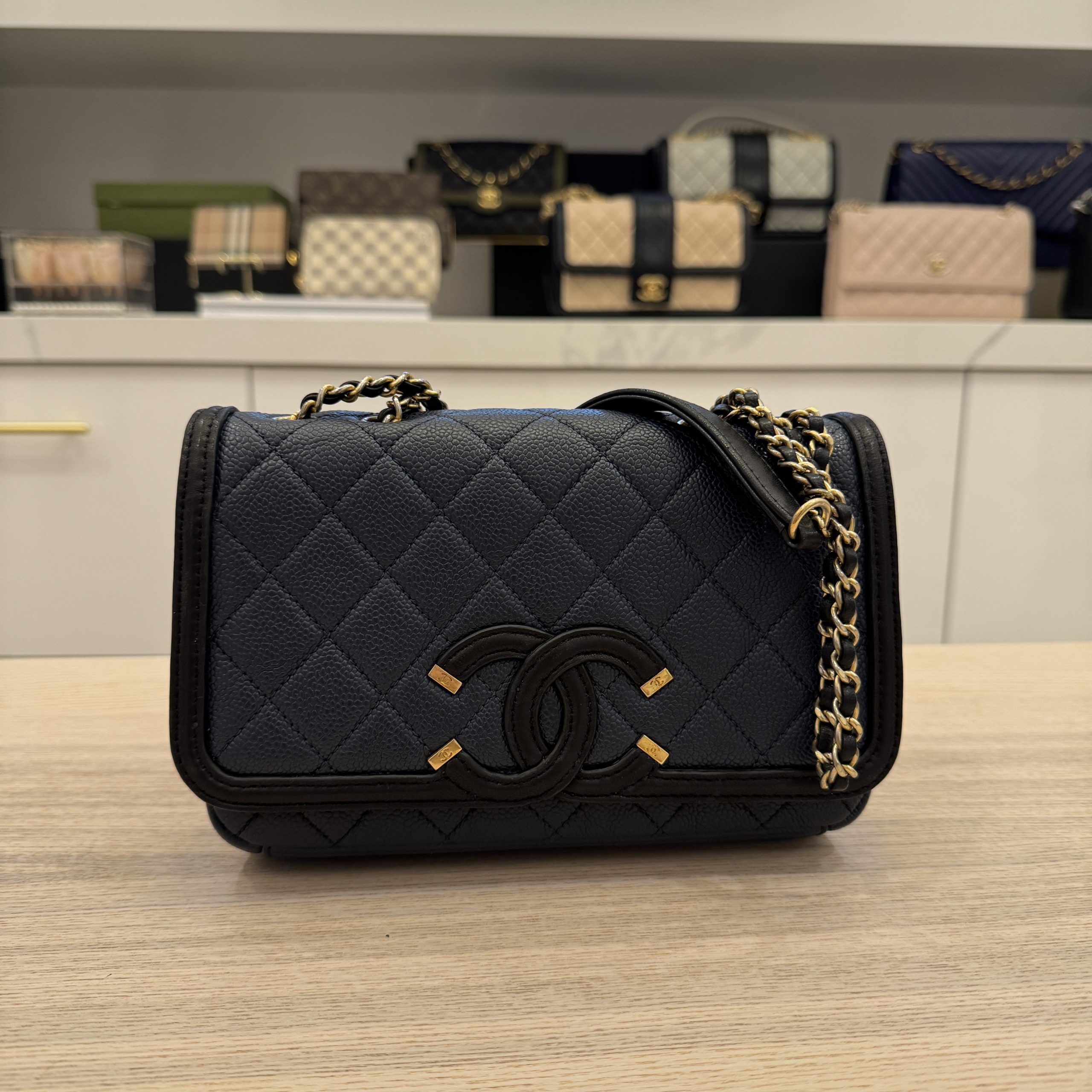 Chanel small best sale filigree flap